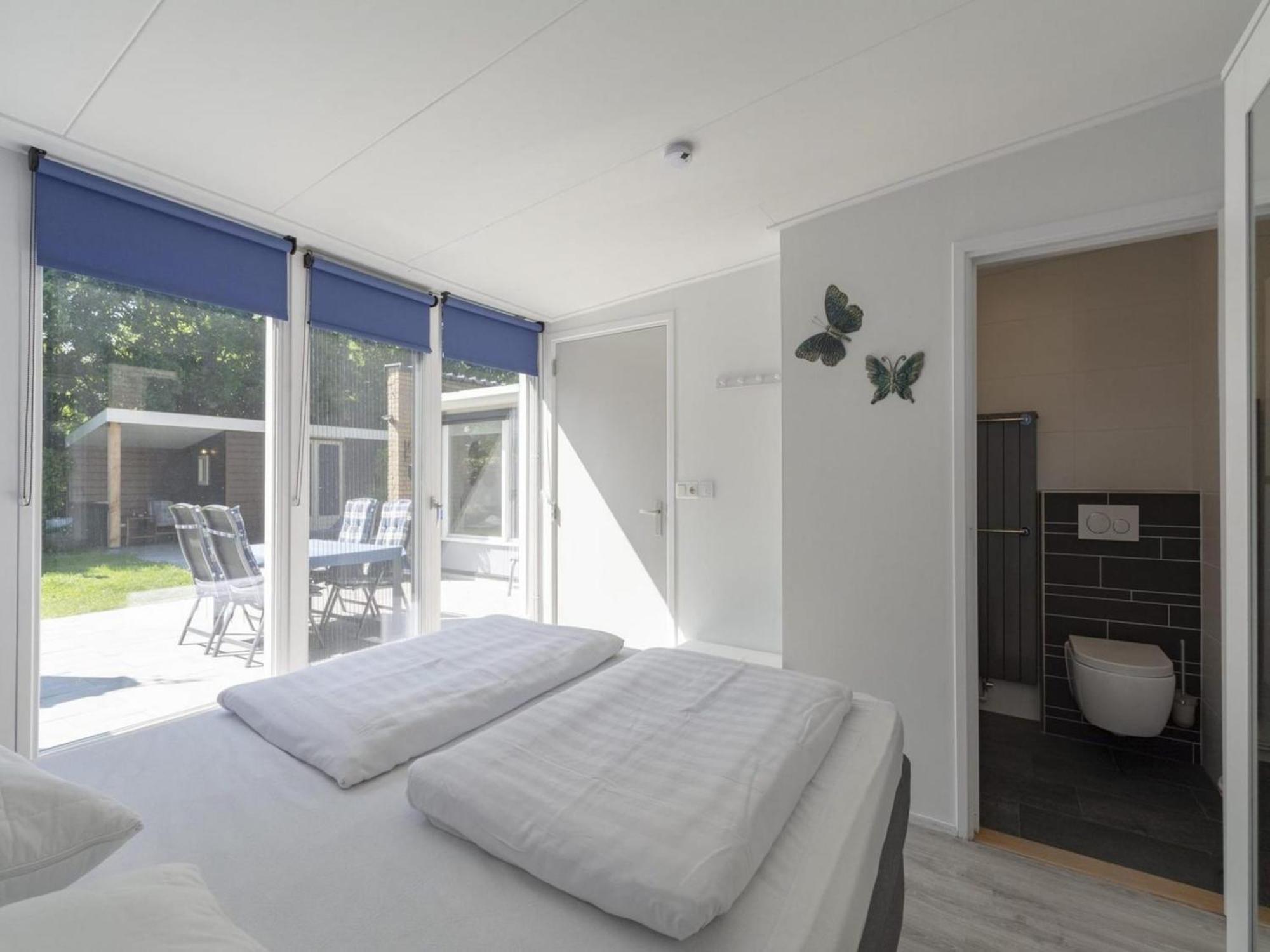 Stylish Bungalow With A Large Garden Sint Maartensvlotbrug Exterior foto