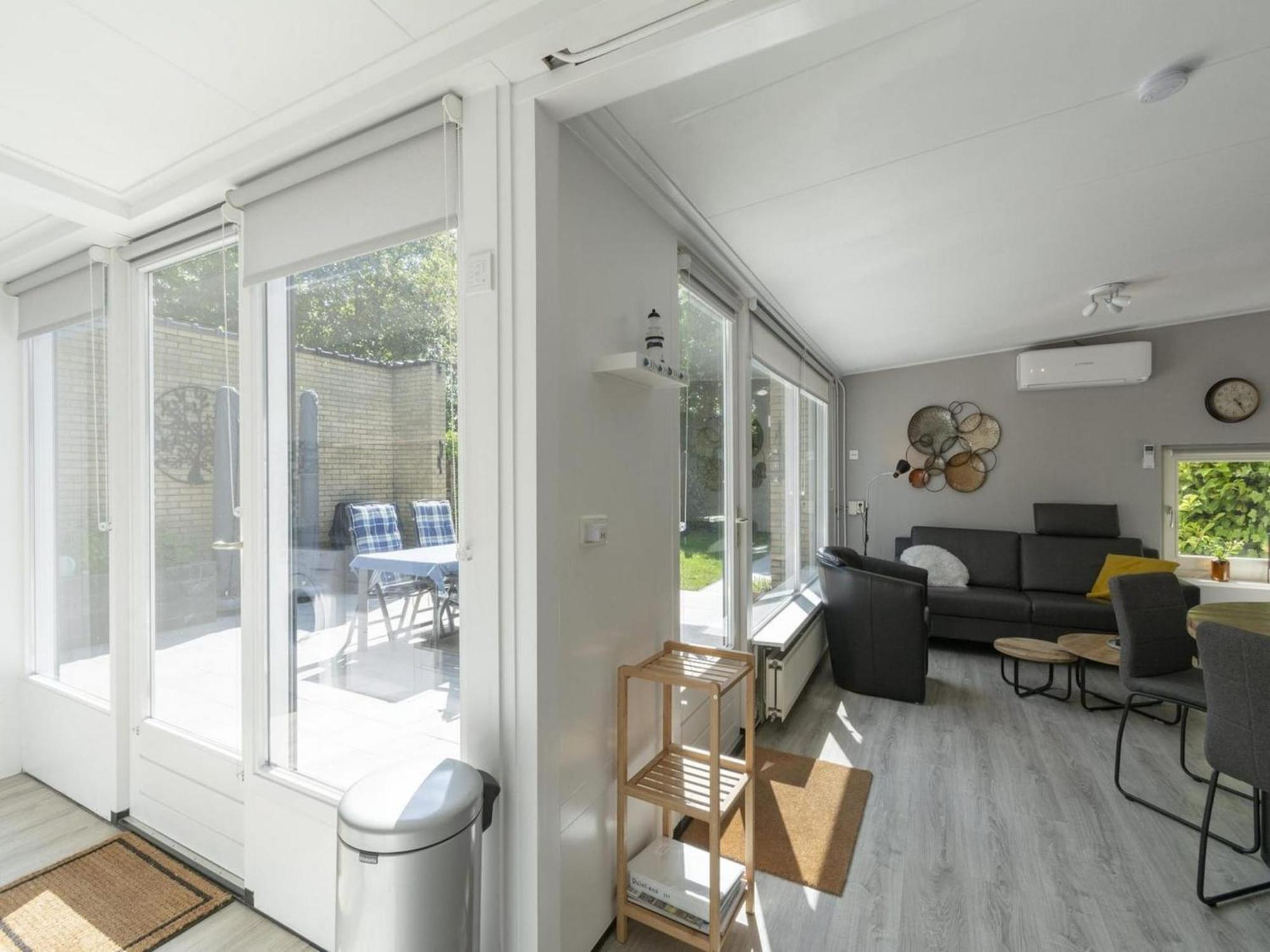 Stylish Bungalow With A Large Garden Sint Maartensvlotbrug Exterior foto