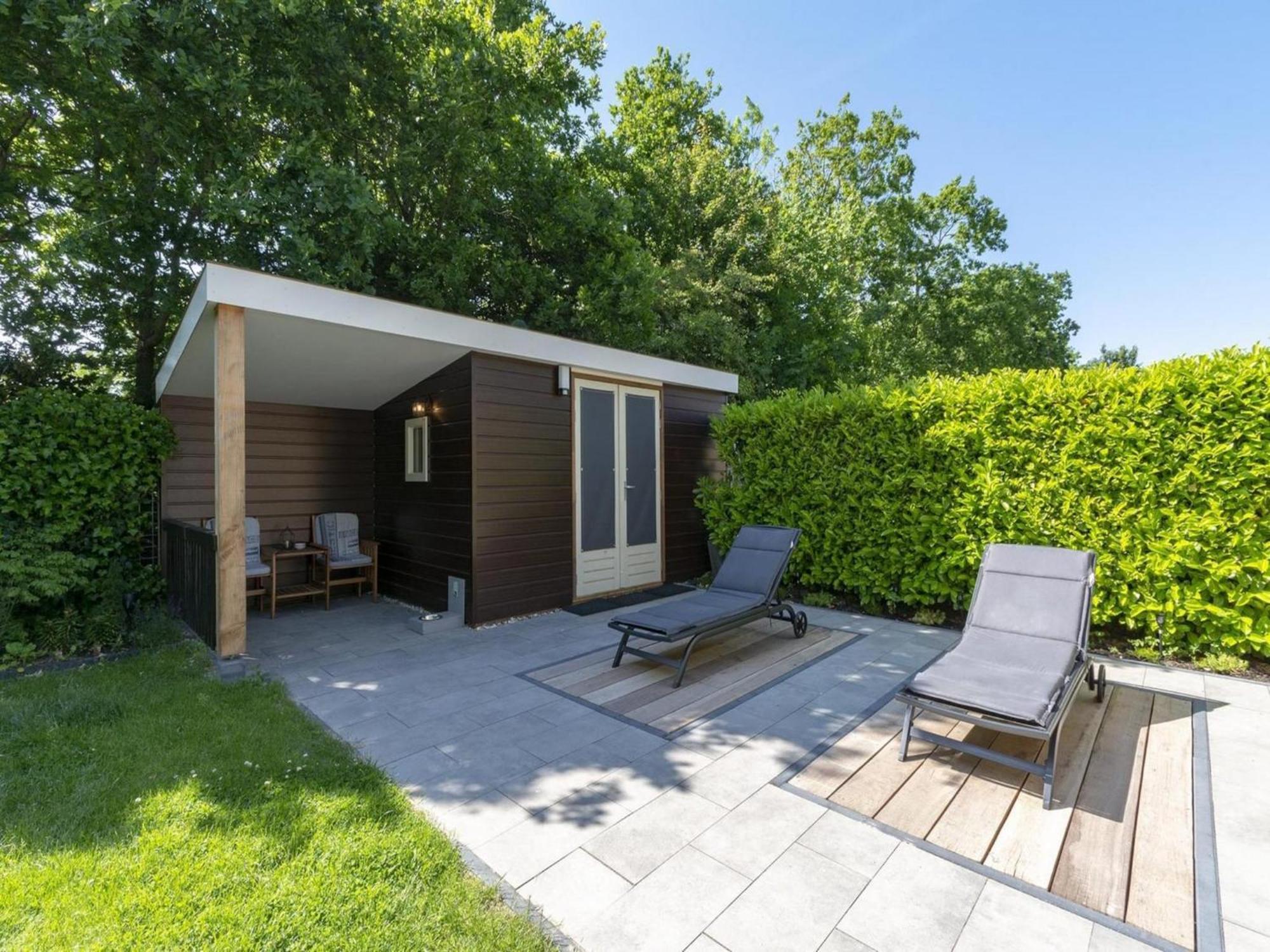 Stylish Bungalow With A Large Garden Sint Maartensvlotbrug Exterior foto